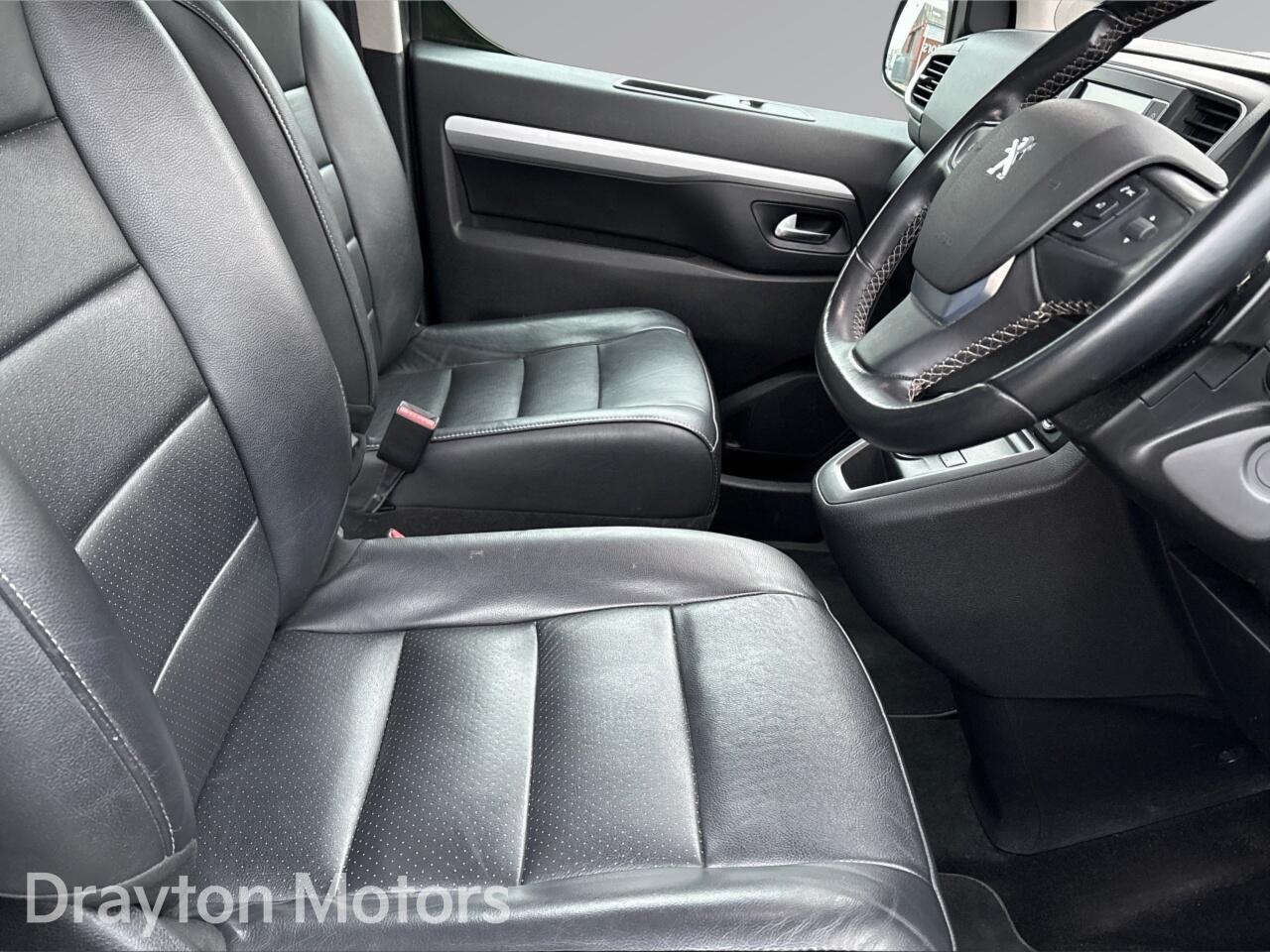 Used Peugeot Traveller for sale - 77386624: Photo 15