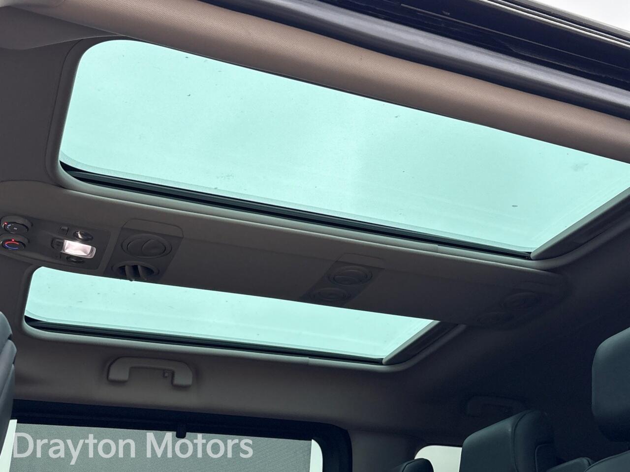 Used Peugeot Traveller for sale - 77386624: Photo 36