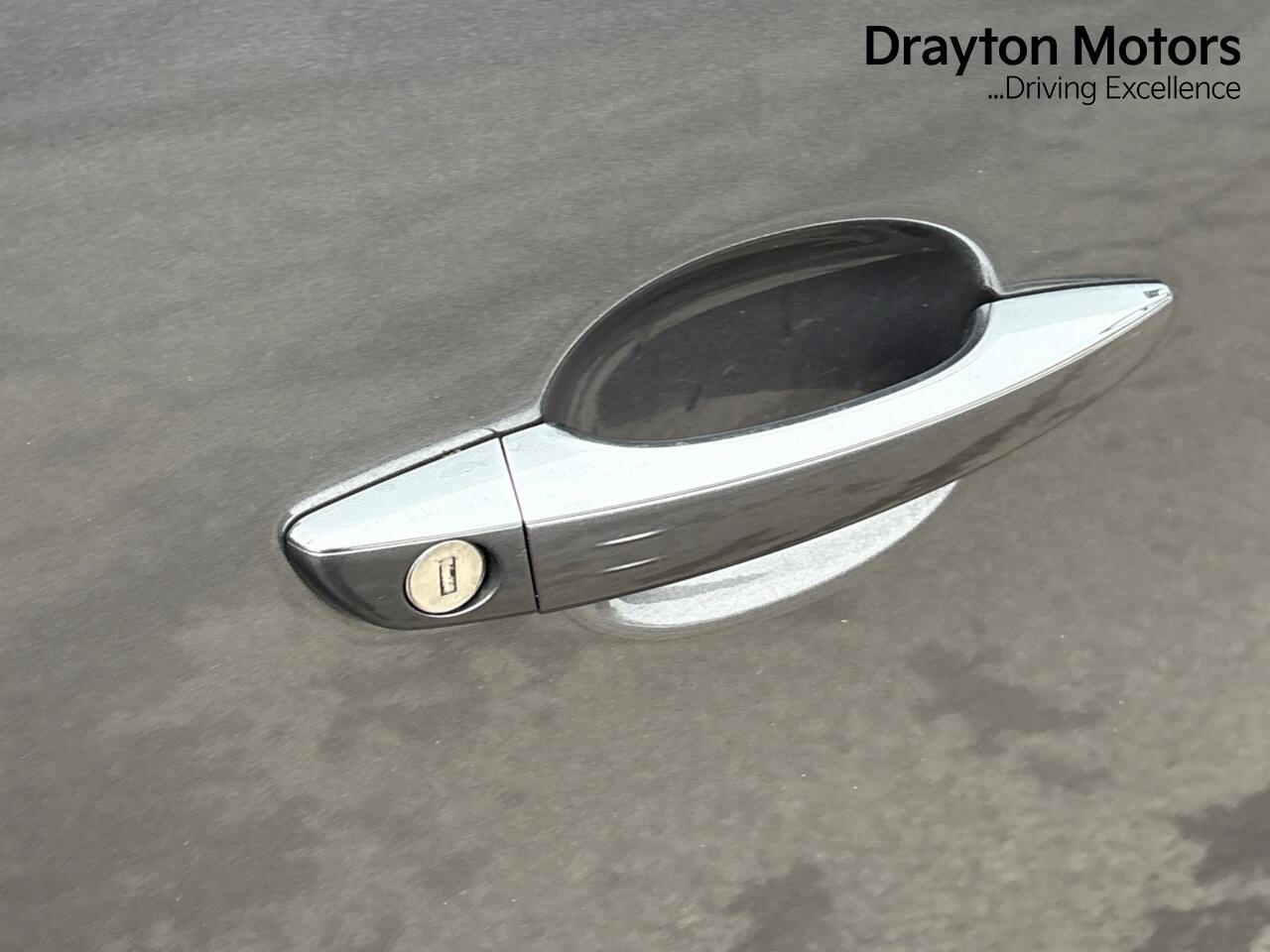 Used Peugeot Traveller for sale - 77386624: Photo 42