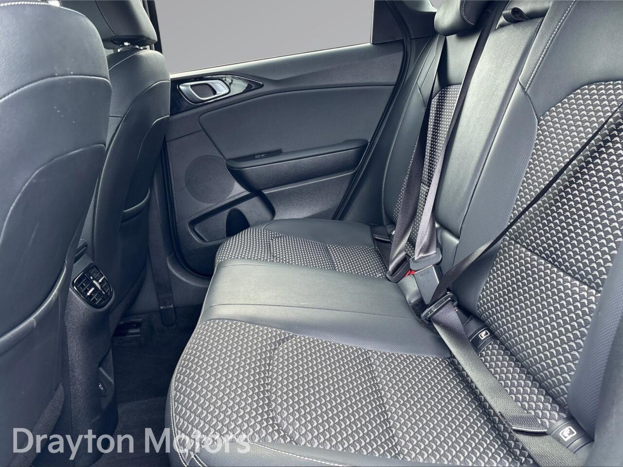 Used Kia Ceed for sale - 77882916: Photo 17