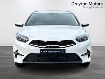 Used Kia Ceed 2025 for sale - 77882916: Photo