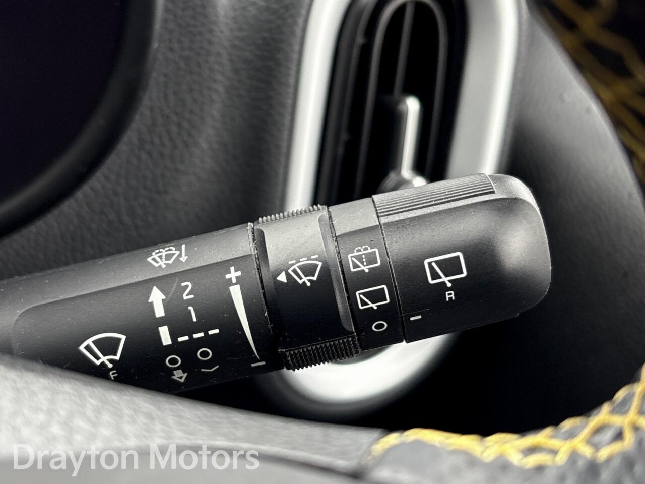 Used Kia Picanto 2021 for sale - 76700769: Photo 31