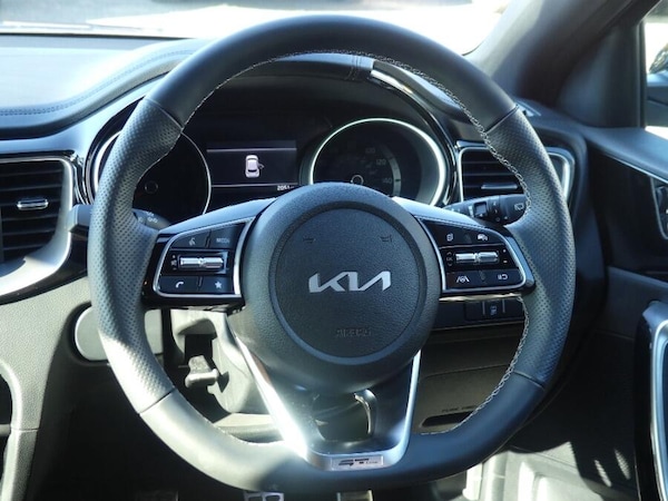 Used Kia XCeed 2025 for sale - 76251359: Photo 11