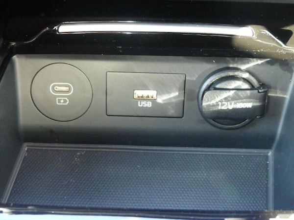 Used Kia XCeed 2025 for sale - 76251359: Photo 30