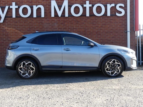 Used Kia XCeed 2025 for sale - 76251359: Photo 4