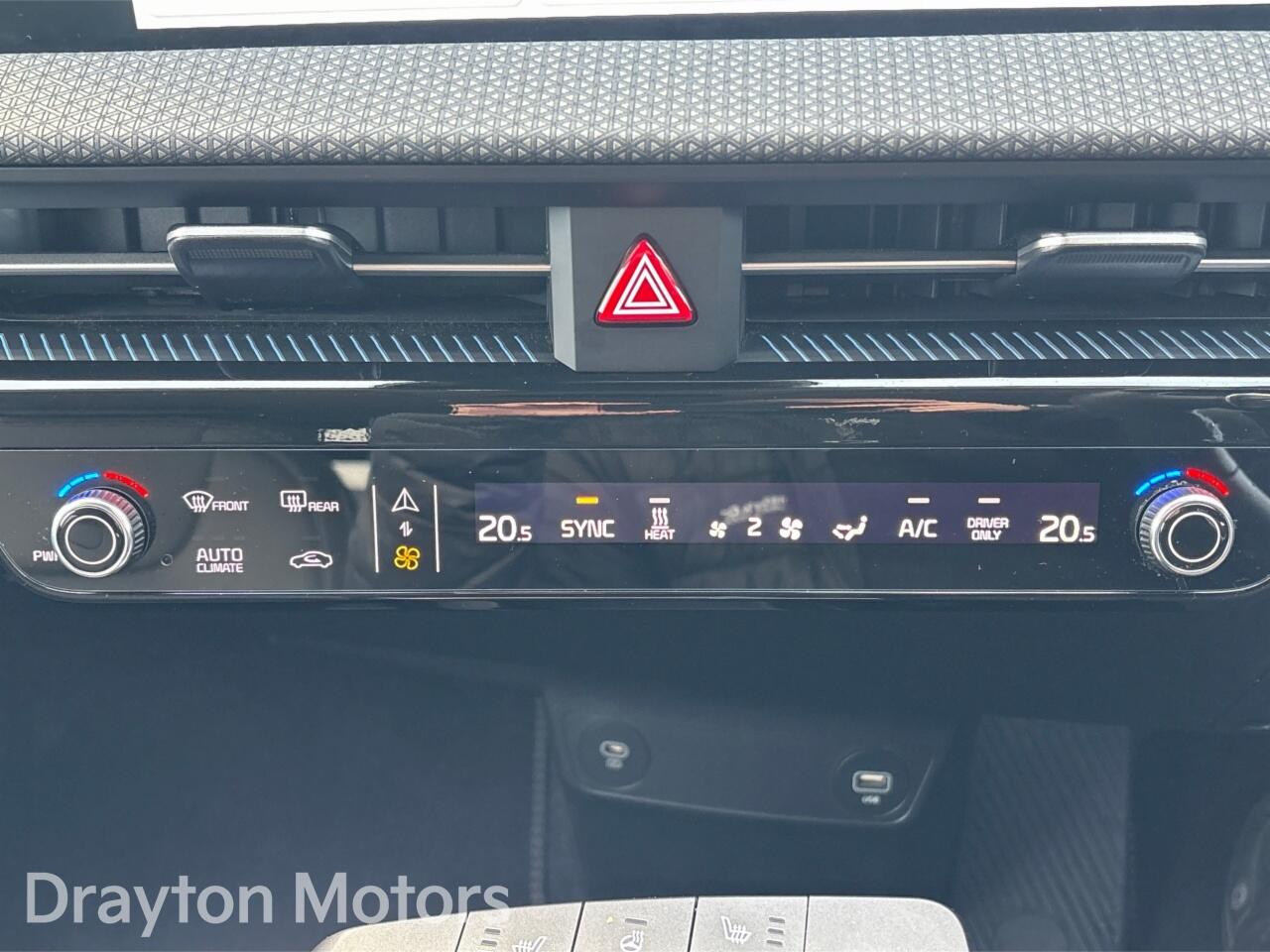 Used Kia EV6 2024 for sale - 76953200: Photo 25