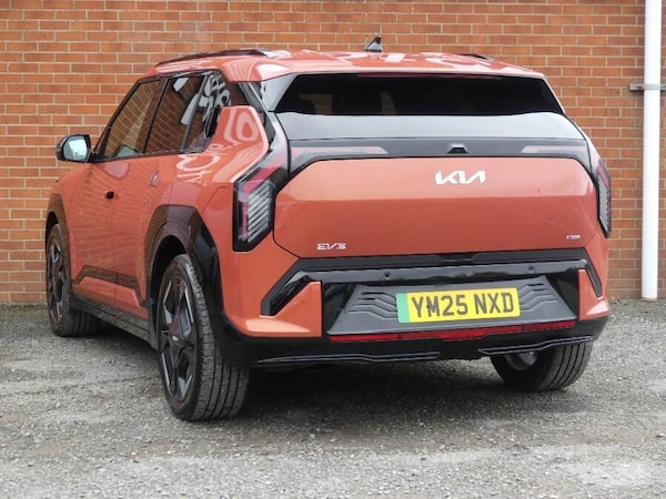 Used Kia EV3 2025 for sale - 76314488: Photo 3
