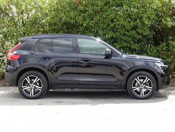 Used Volvo XC40 2023 for sale - 75589861: Photo