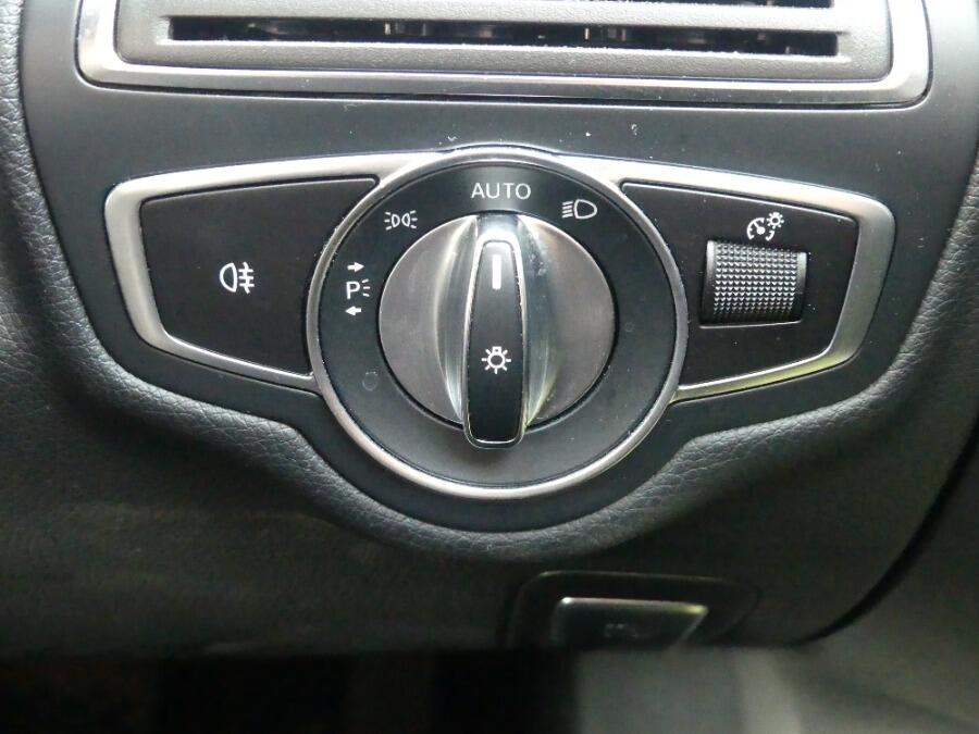 Used Mercedes-Benz C Class 2019 for sale - 76423833: Photo 19