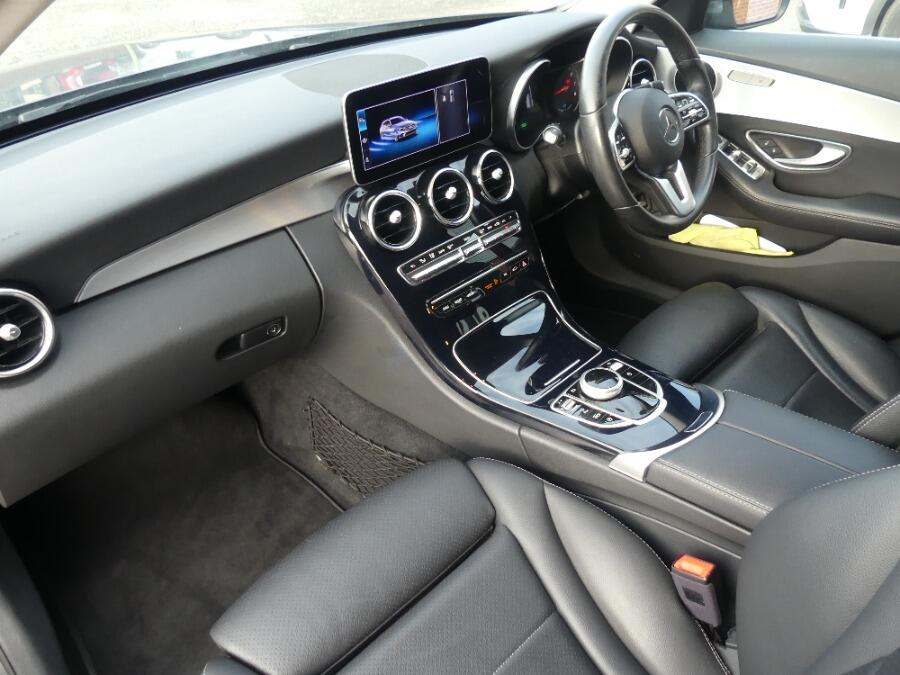 Used Mercedes-Benz C Class 2019 for sale - 76423833: Photo 2