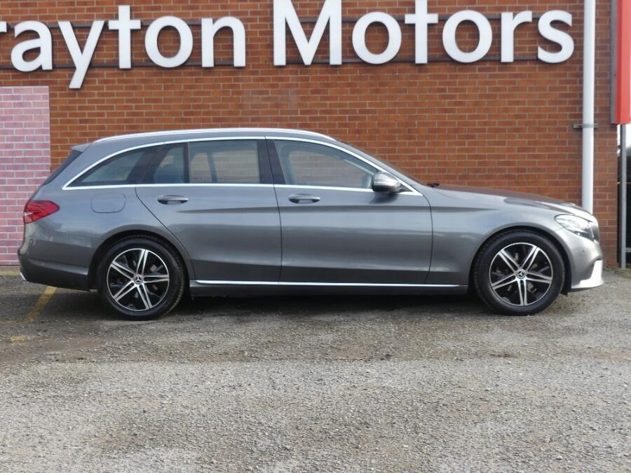 Used Mercedes-Benz C Class 2019 for sale - 76423833: Photo 3