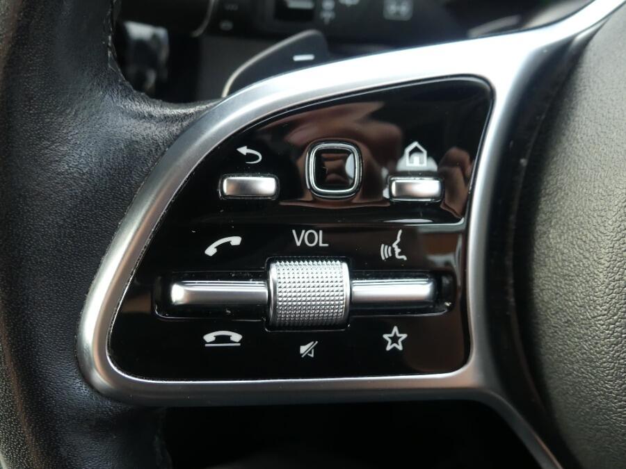 Used Mercedes-Benz C Class 2019 for sale - 76423833: Photo 33