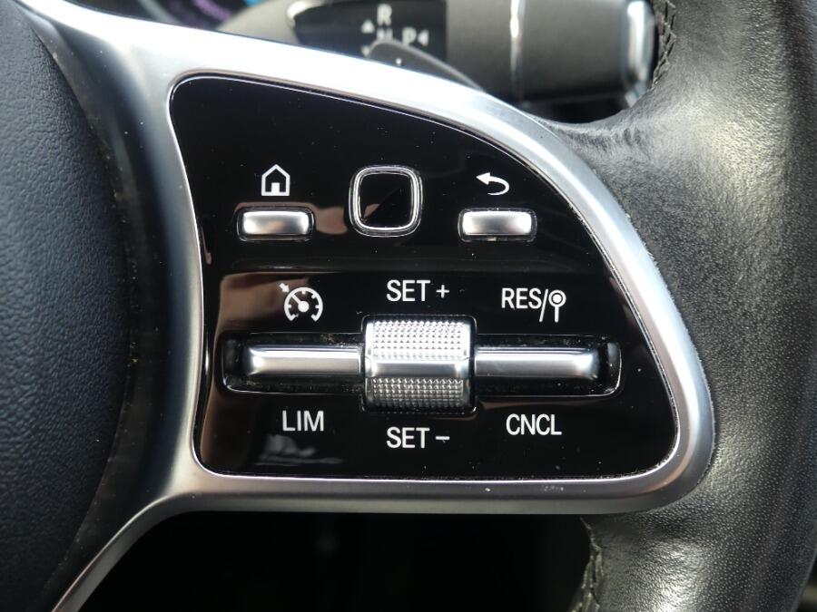 Used Mercedes-Benz C Class 2019 for sale - 76423833: Photo 34