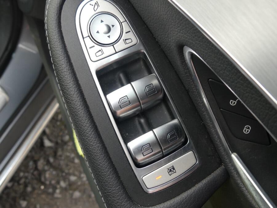 Used Mercedes-Benz C Class 2019 for sale - 76423833: Photo 35