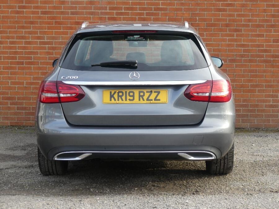 Used Mercedes-Benz C Class 2019 for sale - 76423833: Photo 4