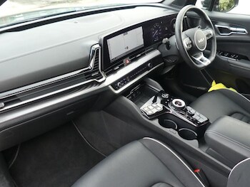 Used Kia Sportage 2023 for sale - 76226522: Photo 2