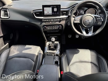 Used Kia Ceed 2018 for sale - 78704686: Photo