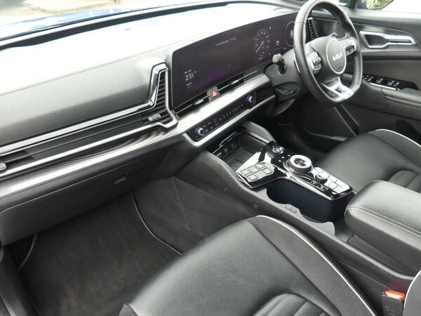 Used Kia Sportage 2023 for sale - 76032710: Photo 2