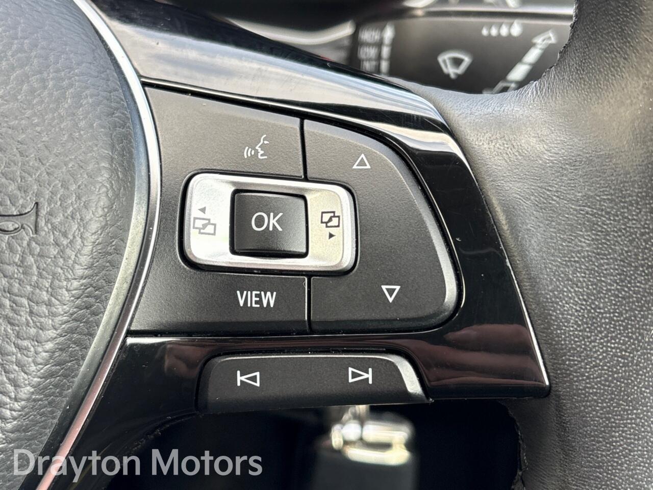 Used Volkswagen T-Roc 2018 for sale - 77637550: Photo 20