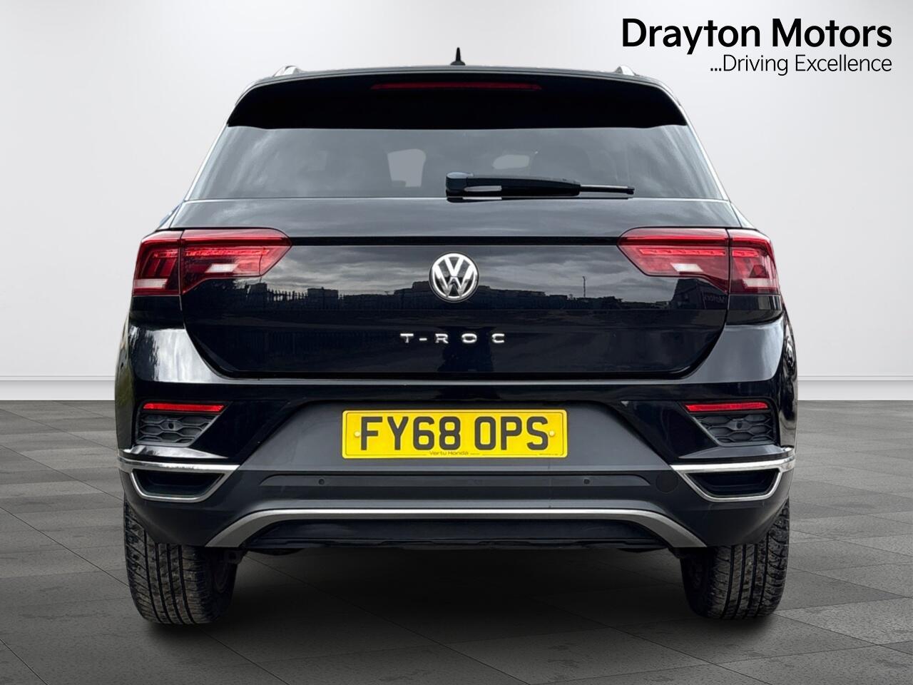 Used Volkswagen T-Roc 2018 for sale - 77637550: Photo 8