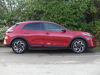 Used Kia XCeed 2023 for sale - 76026710: Photo 4