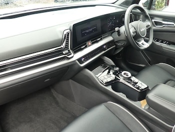 Used Kia Sportage 2025 for sale - 76108504: Photo 2