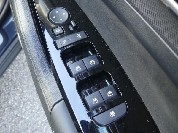 Used Kia Sportage 2023 for sale - 75990715: Photo 36