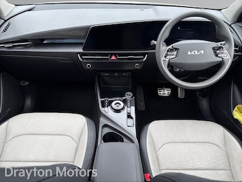 Used Kia Niro 2023 for sale - 77597767: Photo