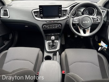 Used Kia Ceed 2024 for sale - 77672013: Photo