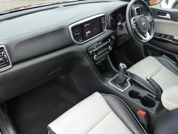 Used Kia Sportage 2021 for sale - 76337744: Photo