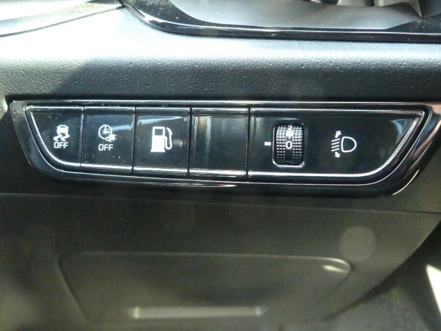 Used Kia Niro 2025 for sale - 77320230: Photo 19