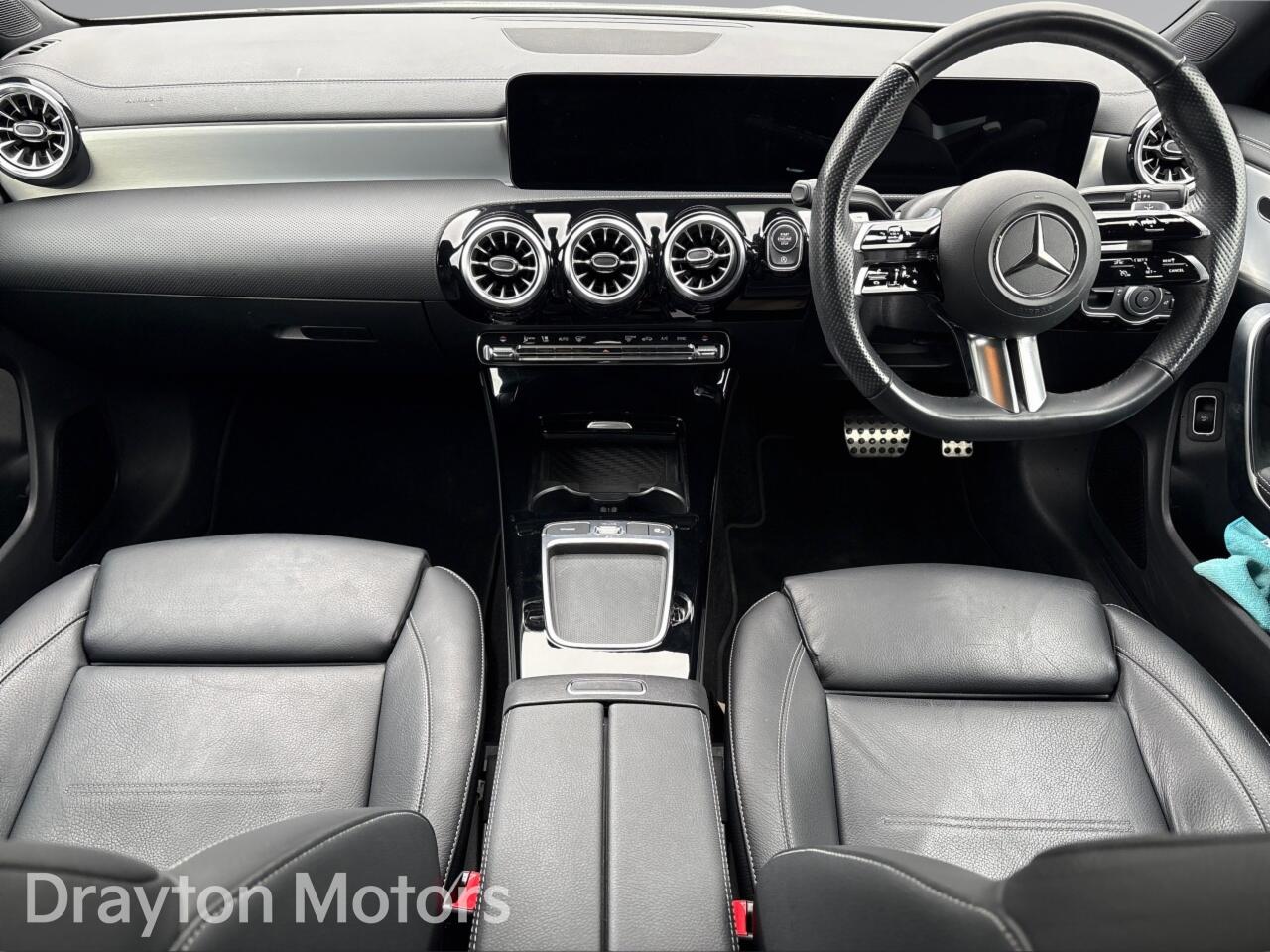 Used Mercedes-Benz CLA 2023 for sale - 77537610: Photo 2