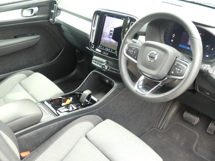 Used Volvo XC40 2023 for sale - 76041858: Photo 43