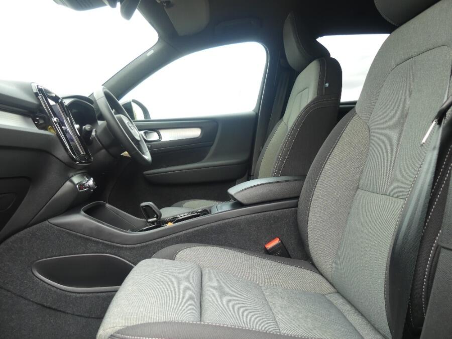 Used Volvo XC40 2023 for sale - 76041858: Photo 45
