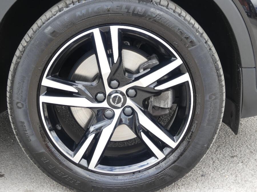 Used Volvo XC40 2023 for sale - 76041858: Photo 7