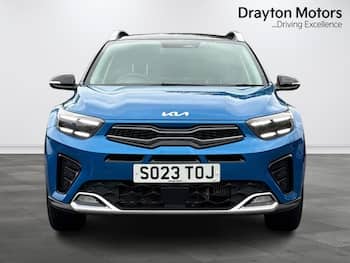 Used Kia Stonic 2023 for sale - 79621572: Photo