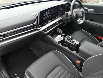 Used Kia Sportage 2025 for sale - 76314361: Photo 2
