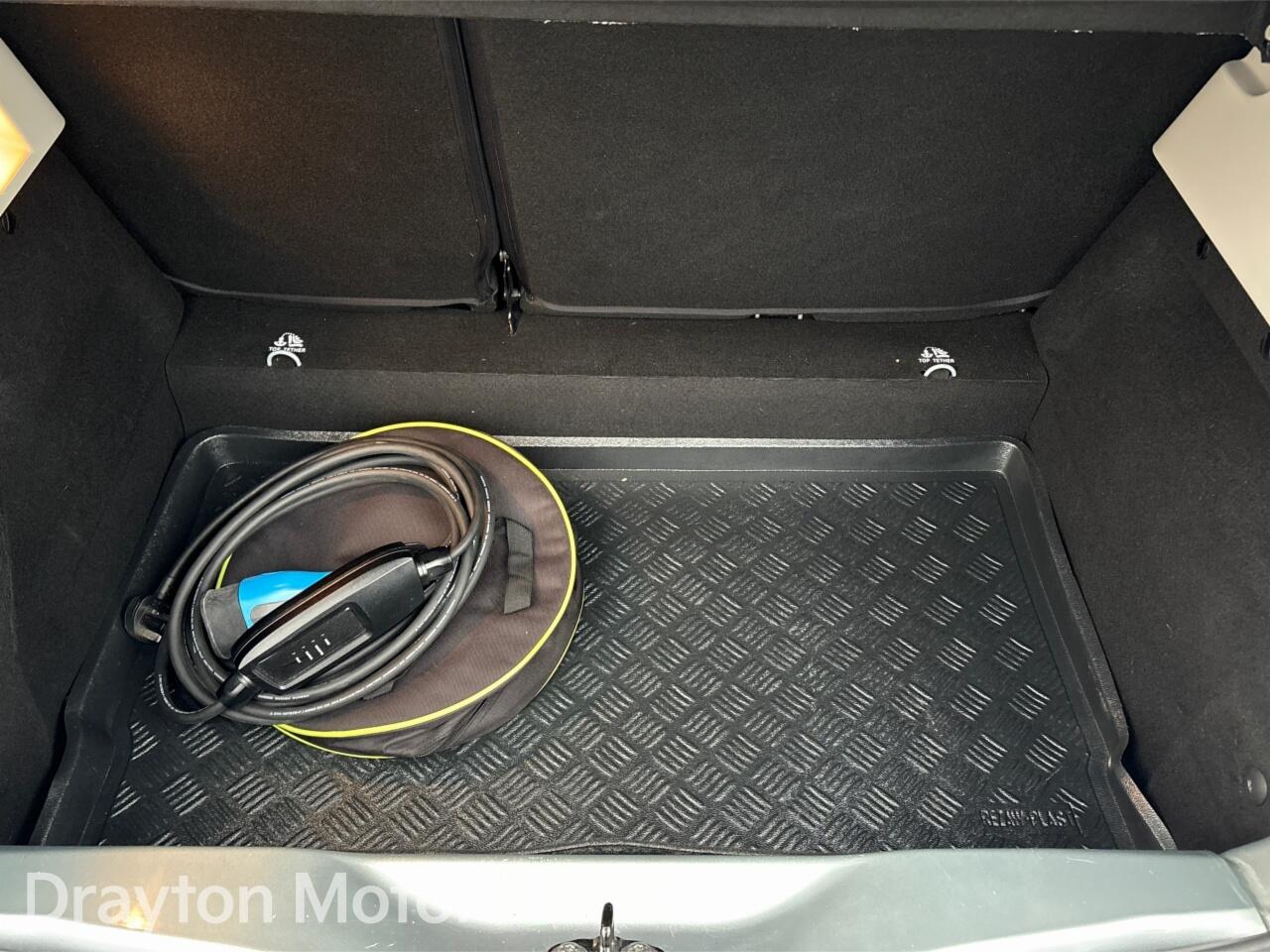 Used Renault Zoe 2021 for sale - 77029305: Photo 39