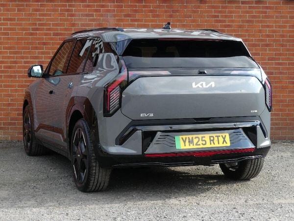 Used Kia EV3 2025 for sale - 76250931: Photo 3