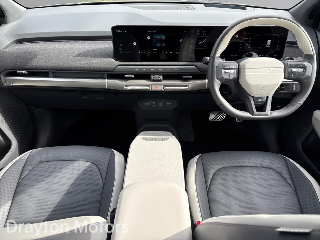 Used Kia EV3 2025 for sale - 78099876: Photo 2