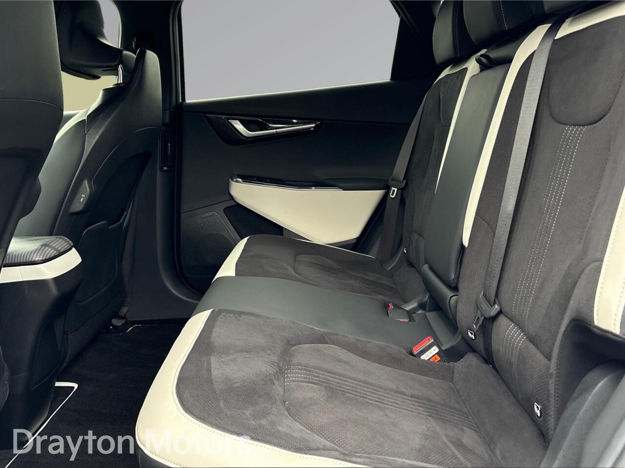 Used Kia EV6 2023 for sale - 77320709: Photo 14