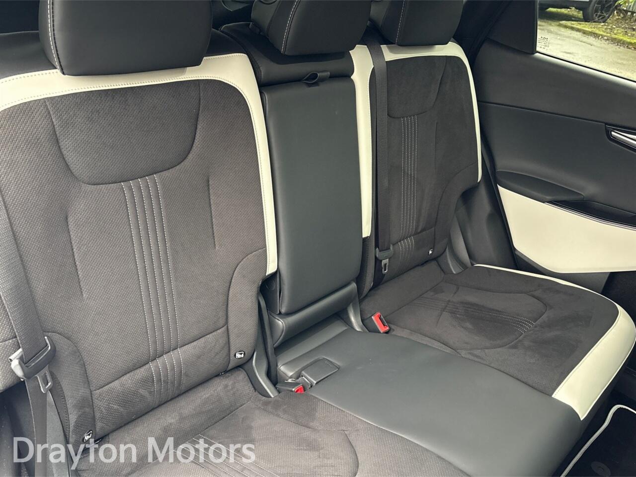 Used Kia EV6 2023 for sale - 77320709: Photo 35