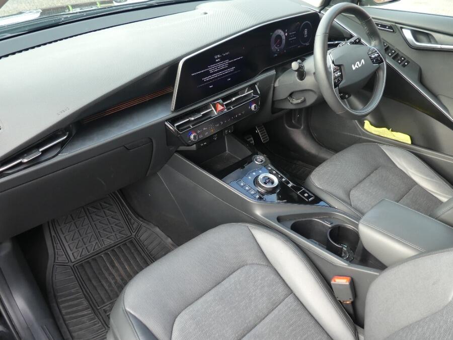 Used Kia Niro 2023 for sale - 76325955: Photo 2