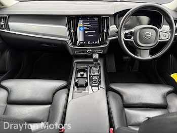 Used Volvo S90 2019 for sale - 77321142: Photo