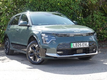 2025 (25) - 150kW 4 65kWh 5dr Auto