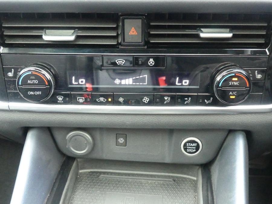 Used Nissan Qashqai for sale - 76432612: Photo 31