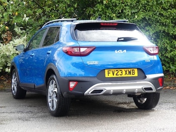 Used Kia Stonic 2023 for sale - 75809202: Photo