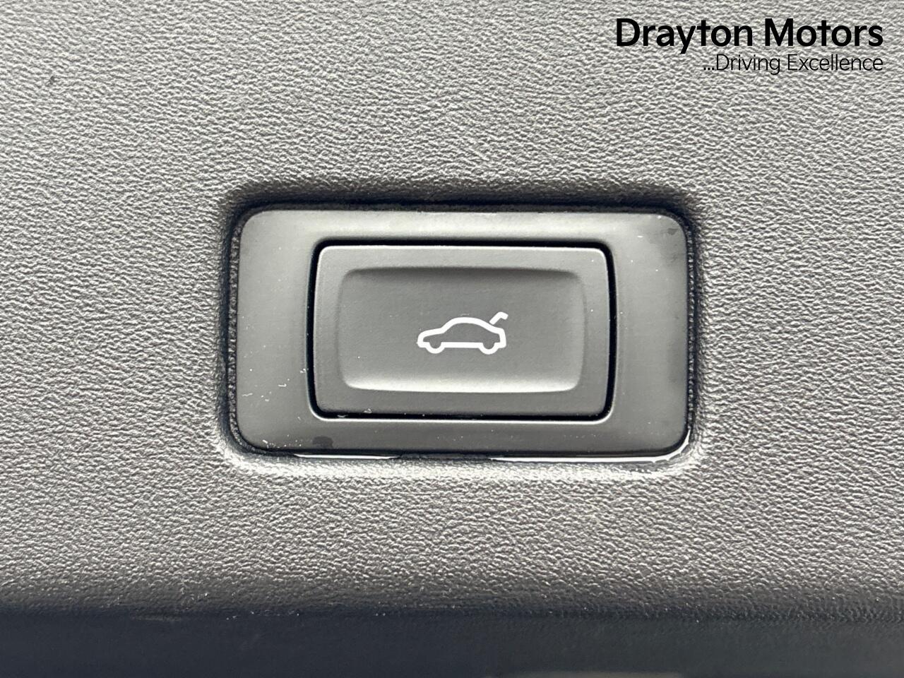 Used Audi Q4 e-tron 2021 for sale - 77321102: Photo 40