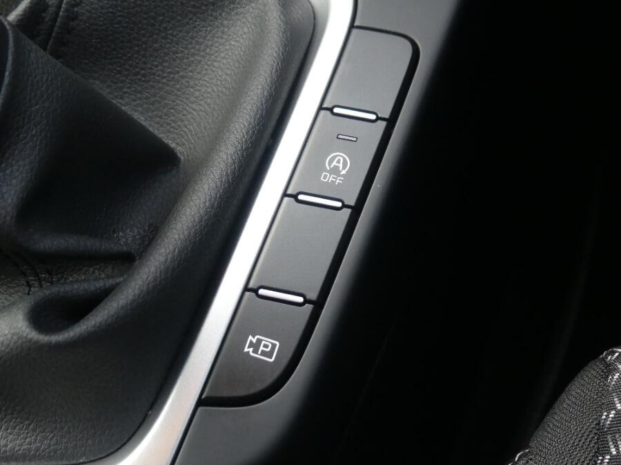 Used Kia XCeed 2025 for sale - 76314648: Photo 15