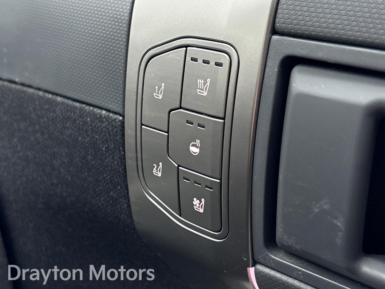 Used Kia EV3 2025 for sale - 77320604: Photo 30